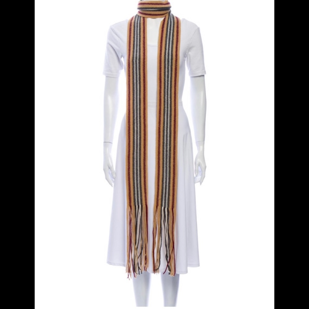 $595 BURBERRY LAMBSWOOL Long Scarf